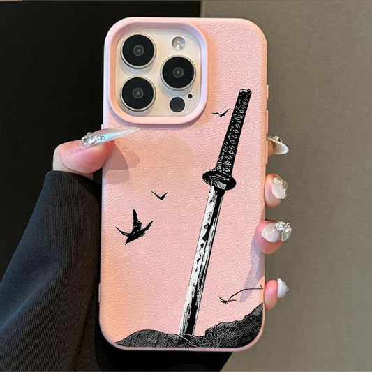 Coque iPhone Corbeau & Épée ⚔️ – Protection Antichoc Complète & Design Cartoon Unique - Shopbyshopima
